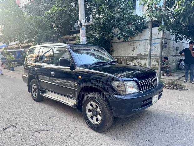 Toyota Land Cruiser Prado 2.7 5dr 2002 Black