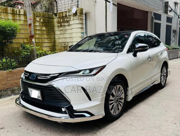 Toyota Harrier 2.5 Hybrid 4WD 2020 White