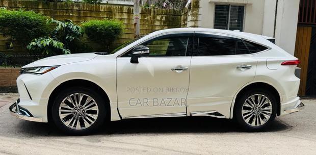 Toyota Harrier 2.5 Hybrid 4WD 2020 White