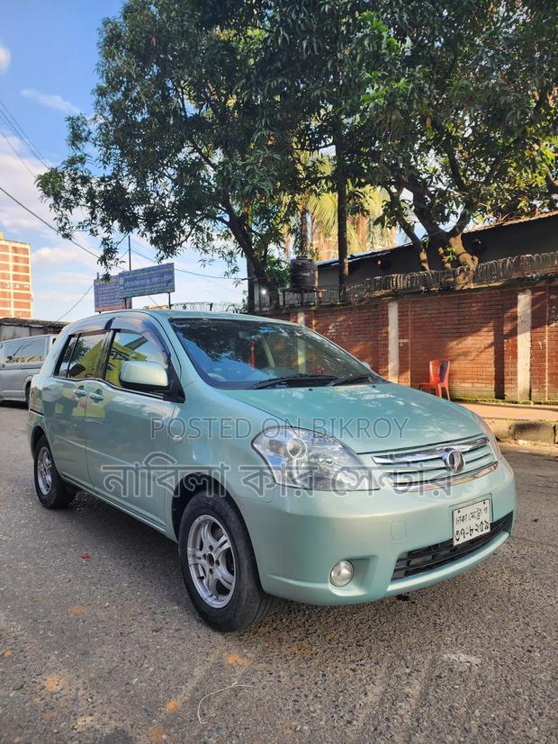 Toyota Raum 2009 Silver