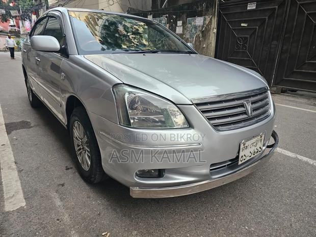 Toyota Premio 2005 Silver