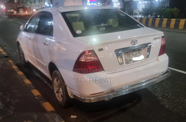 Toyota Corolla 2006 White