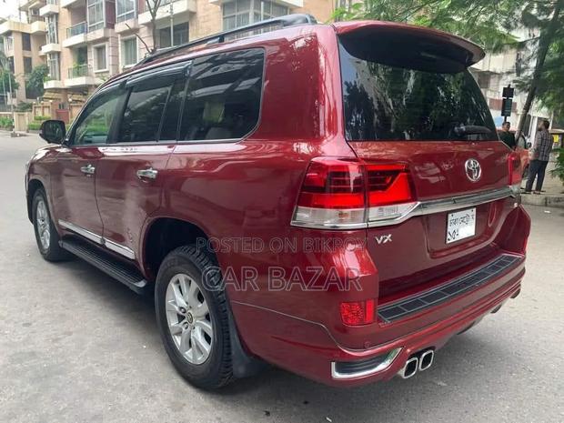 Toyota Land Cruiser 4.5 V8 VXR 2018 Maroon