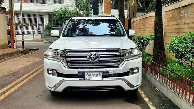 Toyota Land Cruiser 4.5 V8 GXR 2017 Pearl