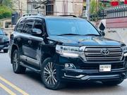 Toyota Land Cruiser 4.5 V8 VXR 2016 Black for sale