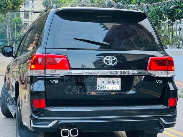 Toyota Land Cruiser 4.5 V8 VXR 2016 Black