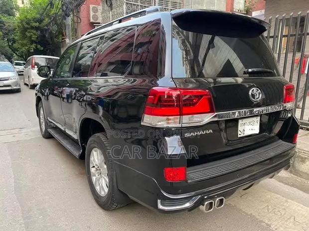 Toyota Land Cruiser 4.5 V8 VXR 2018 Black