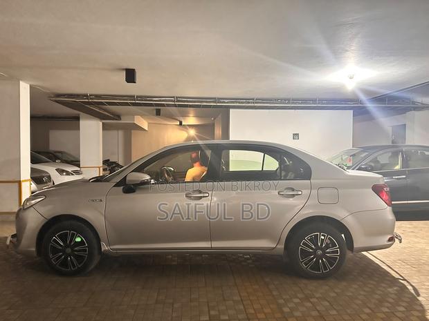 Toyota Axio 2016 Silver