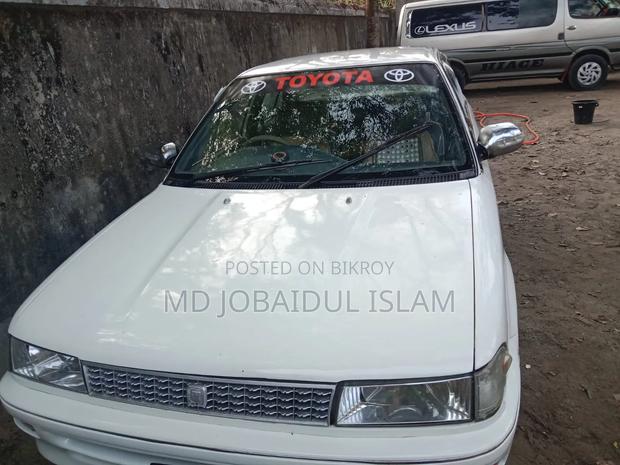 Toyota Corolla 1997 Pearl