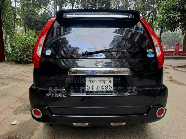 Nissan X-Trail 2012 Black