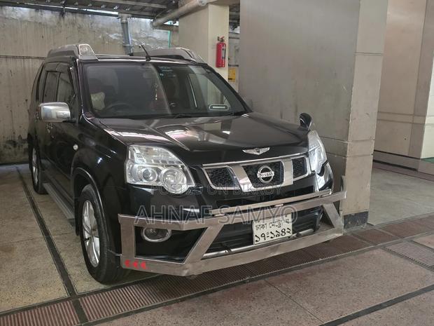 Nissan X-Trail 2012 Black