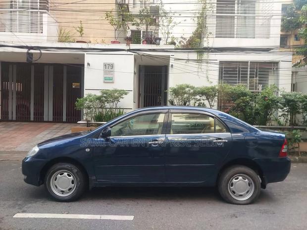 Toyota Corolla 2003