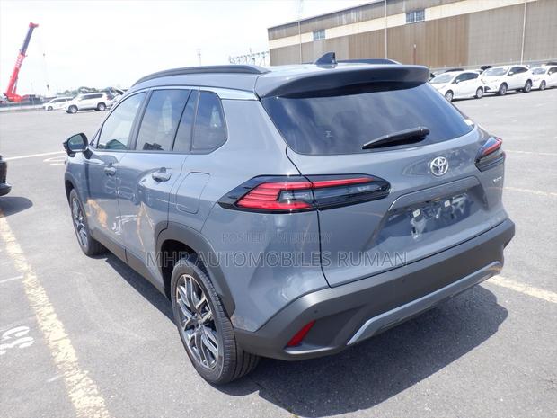 New Toyota Corolla Cross 2026 Gray