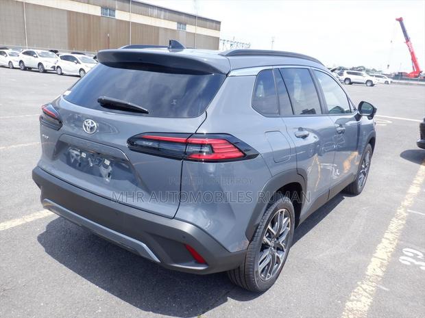 New Toyota Corolla Cross 2026 Gray