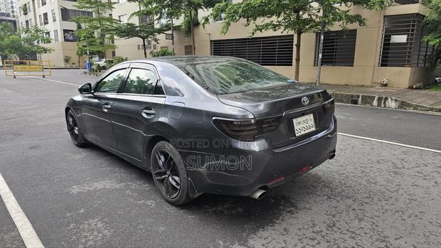 Toyota Mark X 2010 Gray