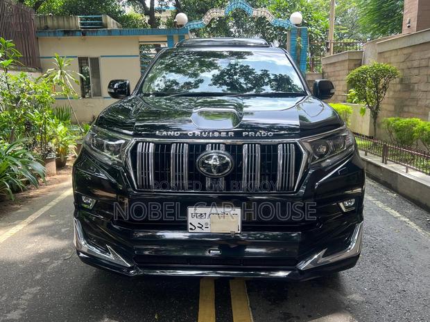 Toyota Land Cruiser Prado 2019 Black