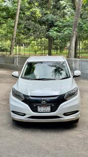 Honda Vezel 1.5 Hybrid 2WD 2014 Pearl for sale