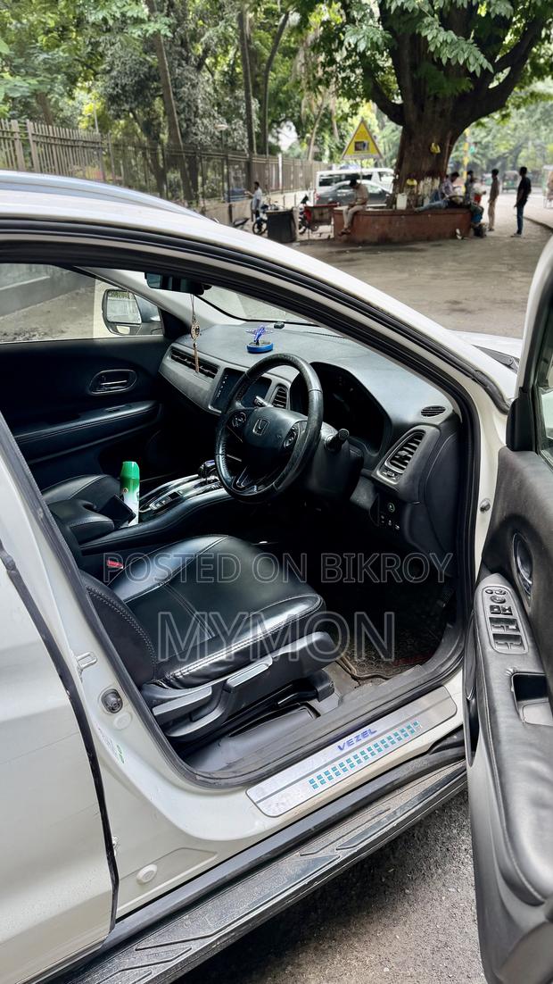 Honda Vezel 1.5 Hybrid 2WD 2014 Pearl