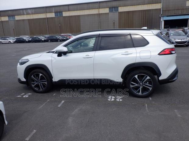 Toyota Corolla Cross 2023 Pearl