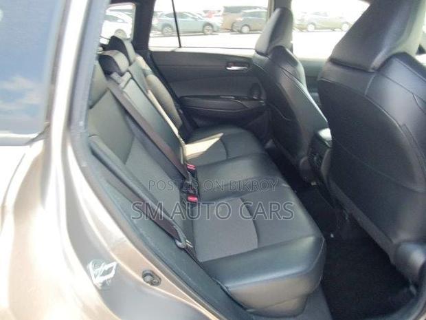 Toyota Corolla Cross 2022 Brown