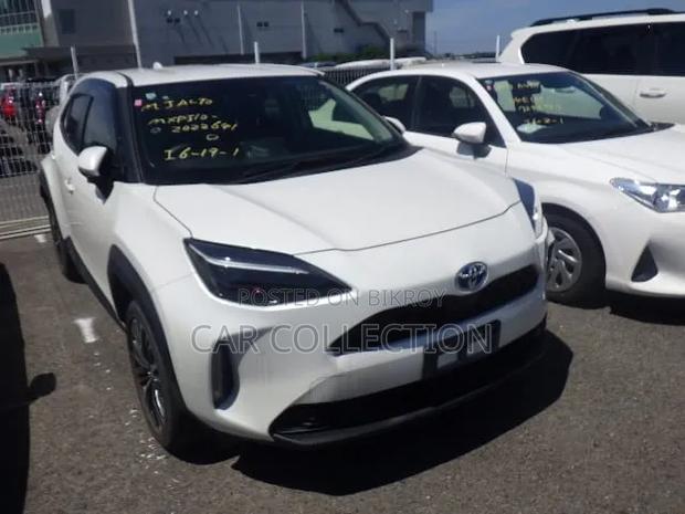 Toyota Yaris Cross 2021 Pearl