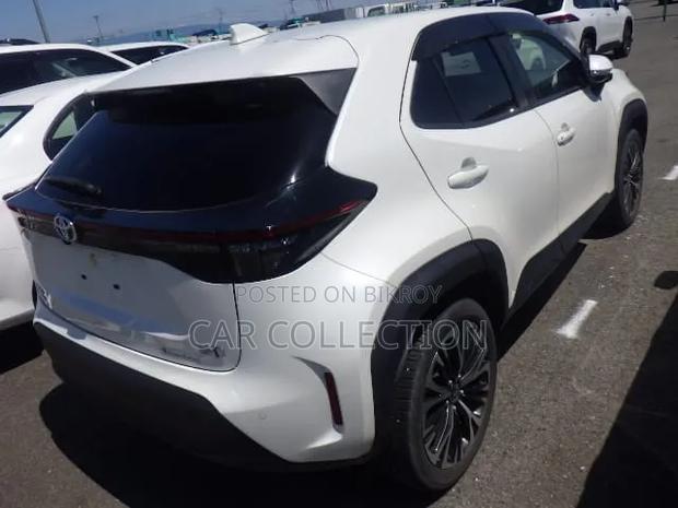 Toyota Yaris Cross 2021 Pearl