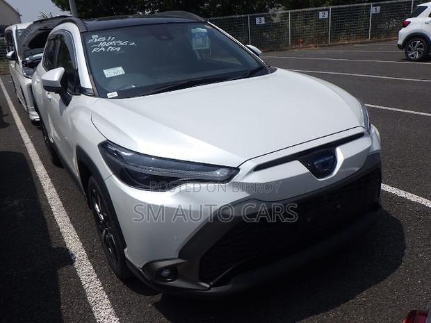 Toyota Corolla Cross 1.8 Hybrid FWD 2021 Pearl