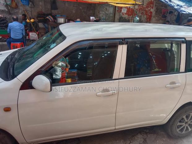 Toyota Probox 2004 Off white
