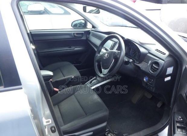 Toyota Corolla Fielder 2021 Silver