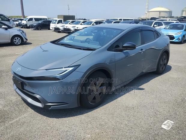 Toyota Prius 2023 Gray