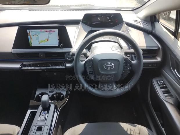 Toyota Prius 2023 Gray