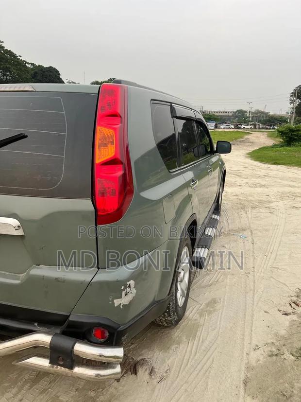 Nissan X-Trail 2010 Gray