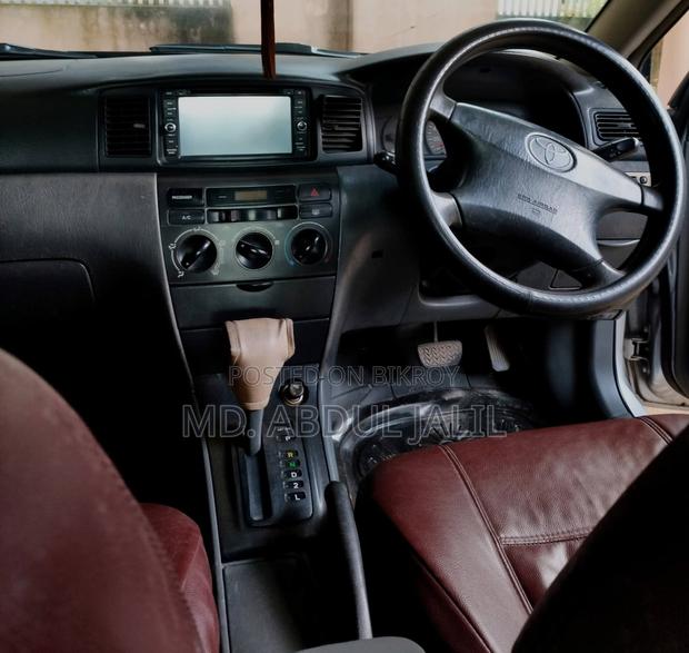 Toyota Corolla 2004 Silver