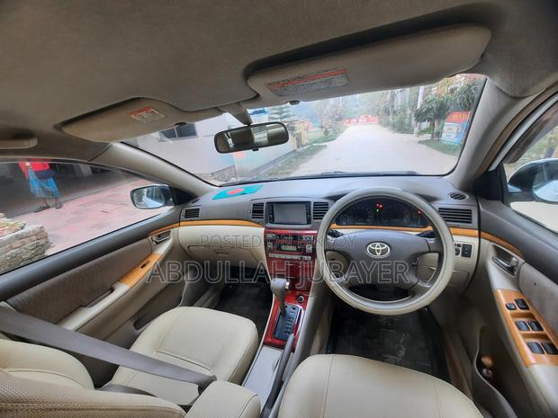 Toyota Corolla 2005 Pearl