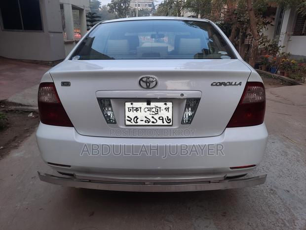 Toyota Corolla 2005 Pearl