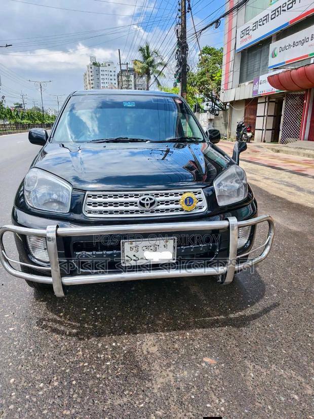 Toyota RAV4 2002 Black
