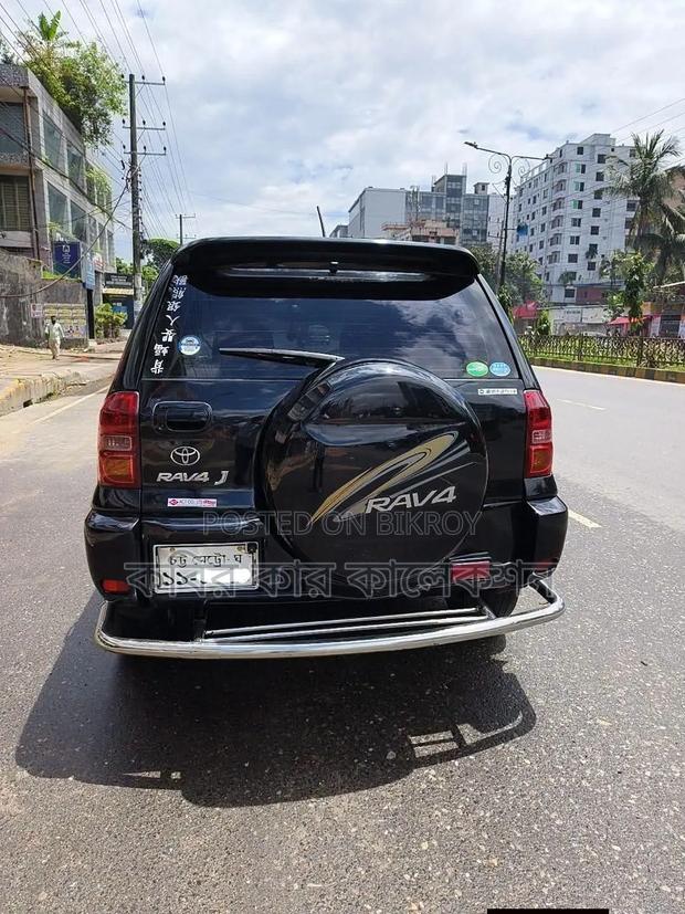 Toyota RAV4 2002 Black