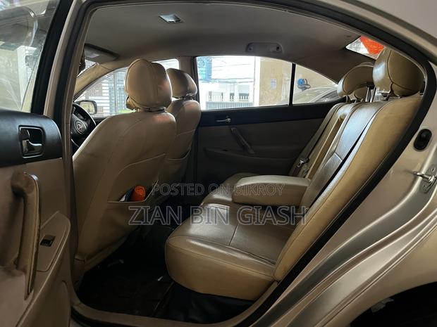 Toyota Premio 2002 Silver