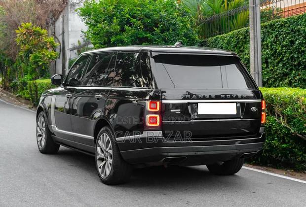 Land Rover Range Rover Vogue 2018 Black