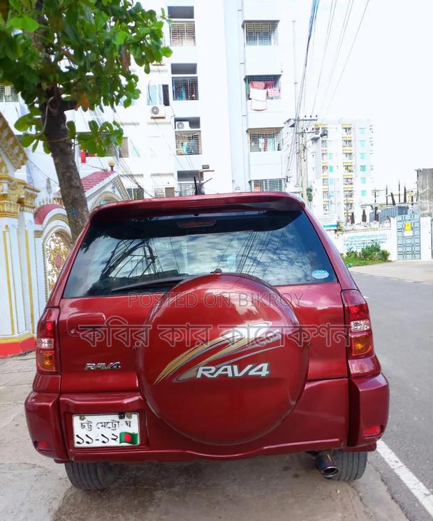 Toyota RAV4 2004 Maroon