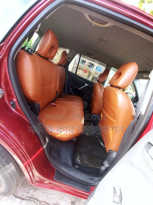 Toyota RAV4 2004 Maroon