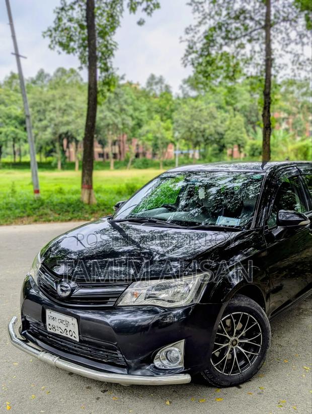 Toyota Corolla Fielder 2012 Black
