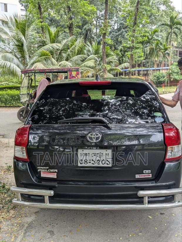 Toyota Corolla Fielder 2012 Black