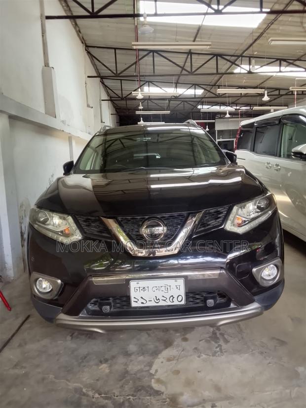 Nissan X-Trail 2.0 Hybrid FWD 2017 Black