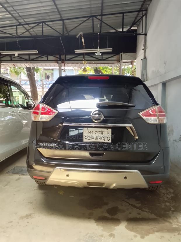 Nissan X-Trail 2.0 Hybrid FWD 2017 Black