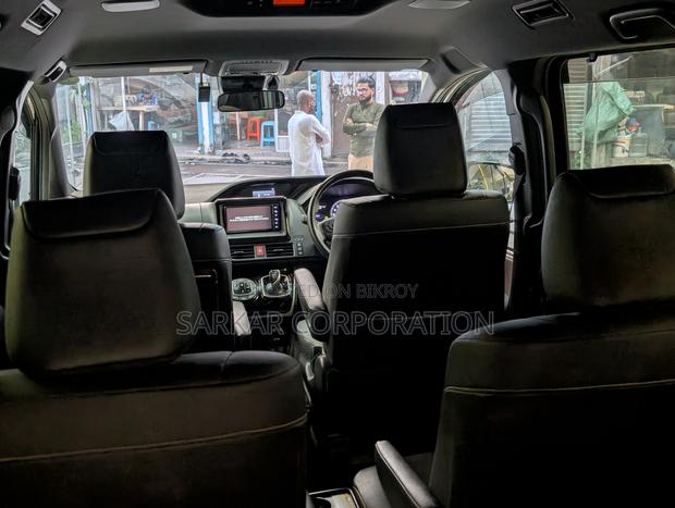 Toyota Esquire 1.8 FWD Hybrid (7 Seater) 2020 Blue