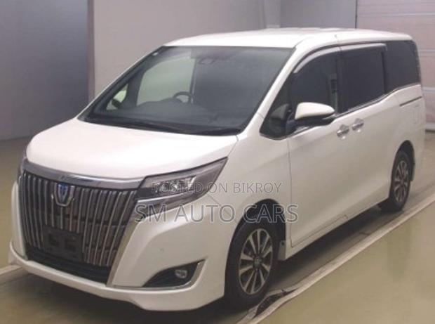 Toyota Esquire 2021 Pearl