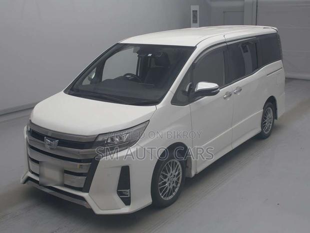 Toyota Noah 2021 Pearl