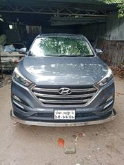 Hyundai Tucson Limited AWD 2017 Gray for sale
