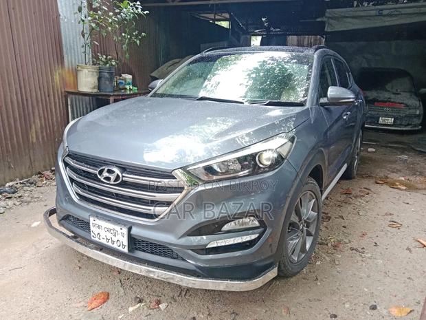 Hyundai Tucson Limited AWD 2017 Gray